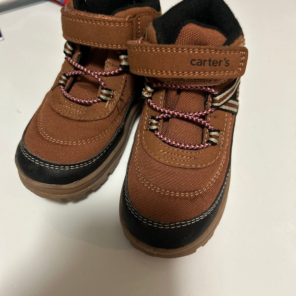 Carter's Brown Boots with Velcro Closure and Rubber Sole